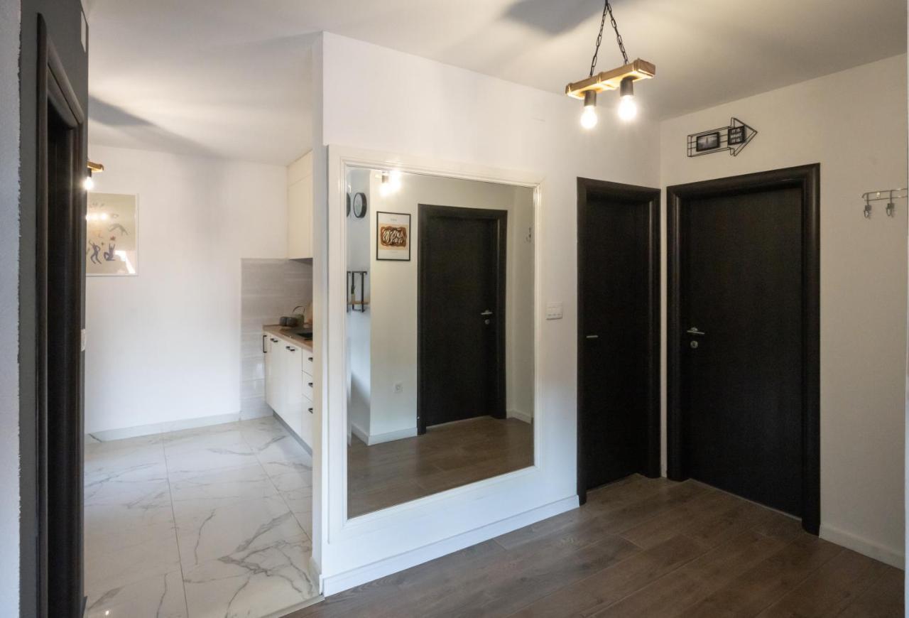 Hedonist Apartment Šibenik Eksteriør billede